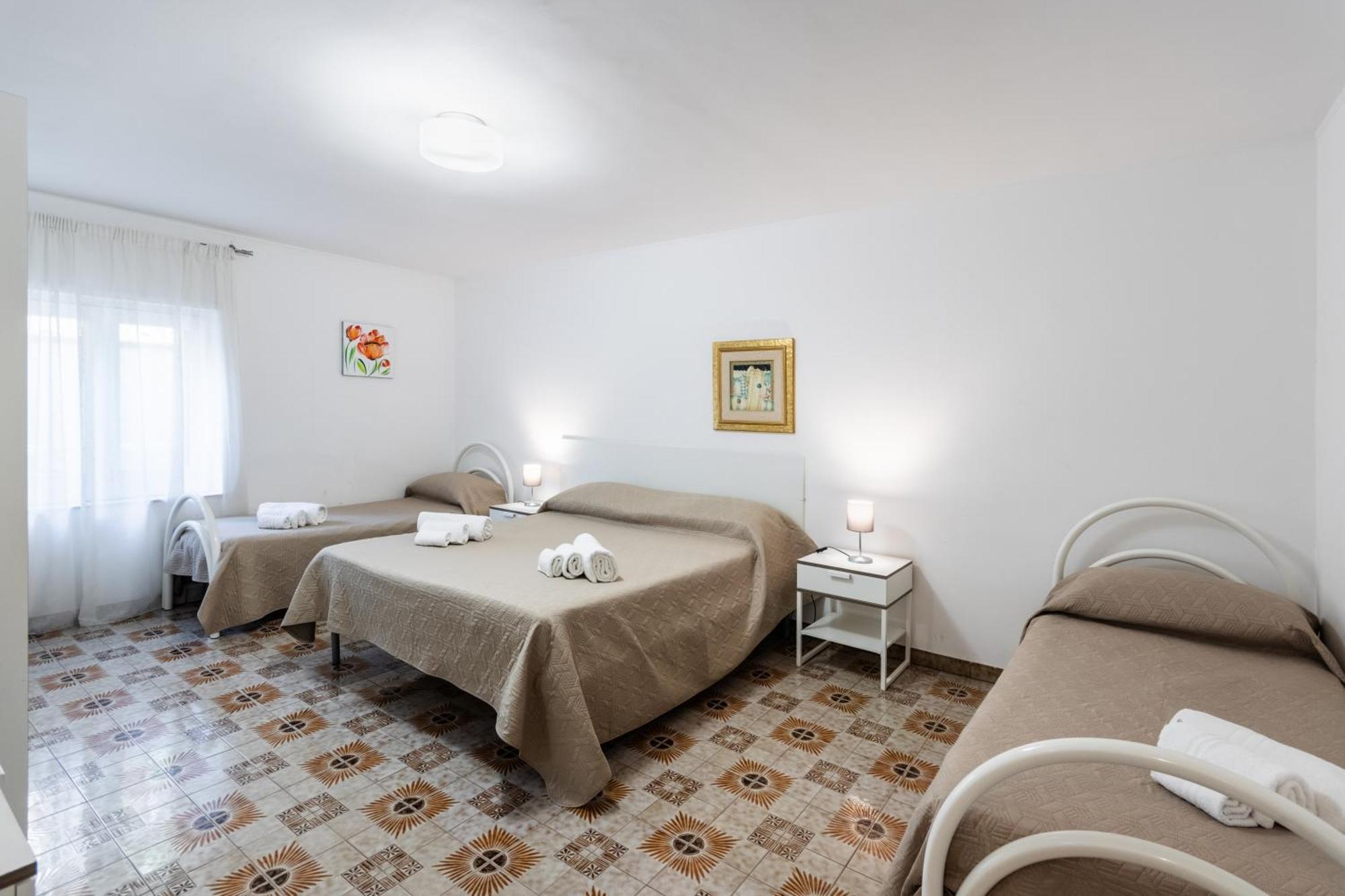 Le Torrette Rooms And Apartments Avola Dış mekan fotoğraf