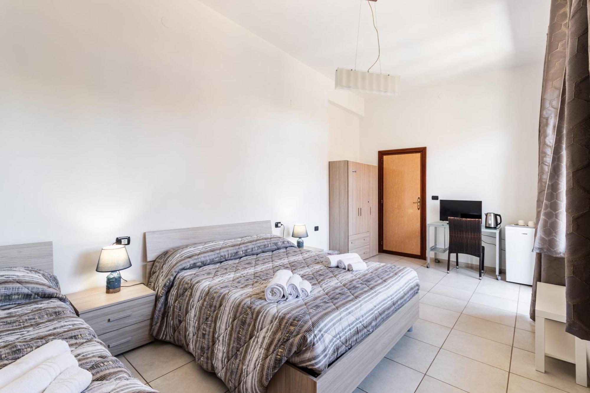 Le Torrette Rooms And Apartments Avola Dış mekan fotoğraf